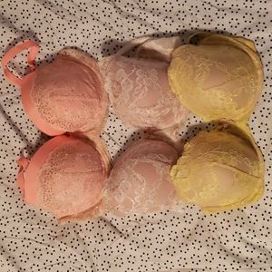 3 Victoria Secret bras. 36DDD